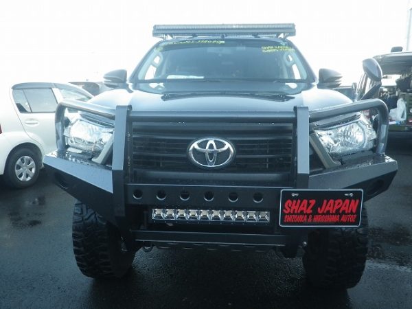 TOYOTA HILUX - Image 8