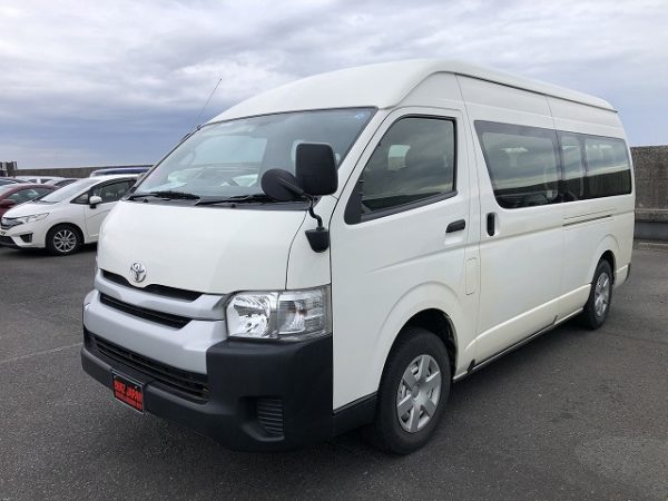 TOYOTA HIACE COMMUTERVAN - Image 5