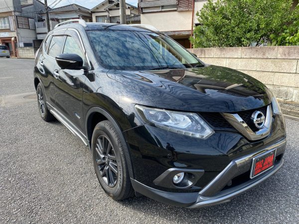 NISSAN X TRAIL