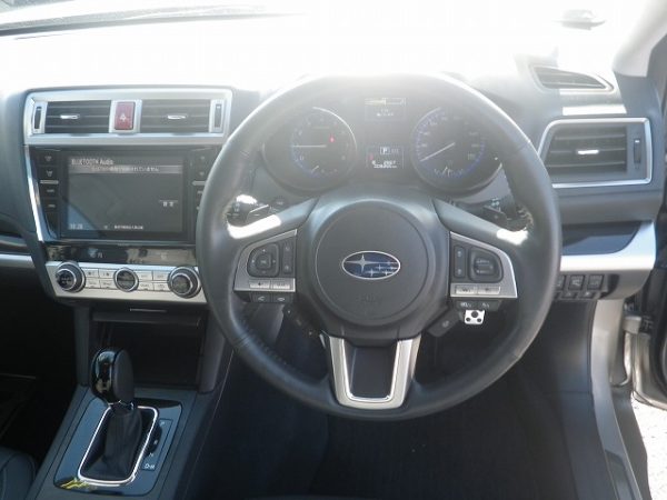 SUBARU OUTBACK - Image 5