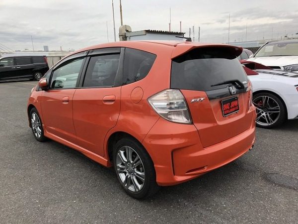 HONDA FIT RS - Image 2