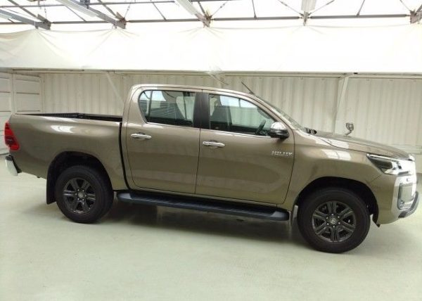 2021 TOYOTA HILUX - Image 34