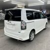 2007 TOYOTA VOXY - Image 6