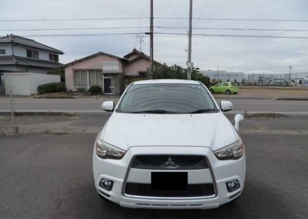 2011 MITSUBISHI RVR