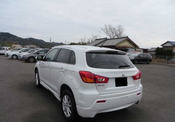 2011 MITSUBISHI RVR - Image 2