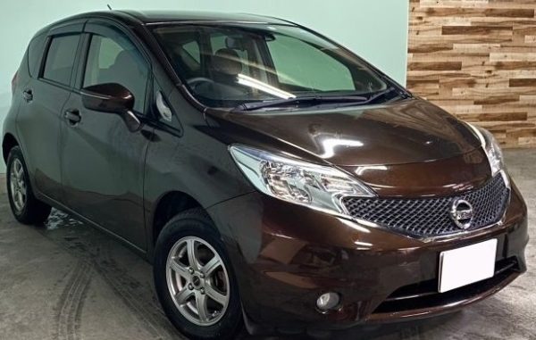 2015 NISSAN NOTE