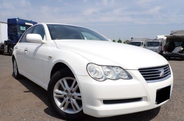 2005 TOYOTA MARK X - Image 2