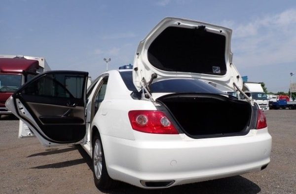 2005 TOYOTA MARK X - Image 15