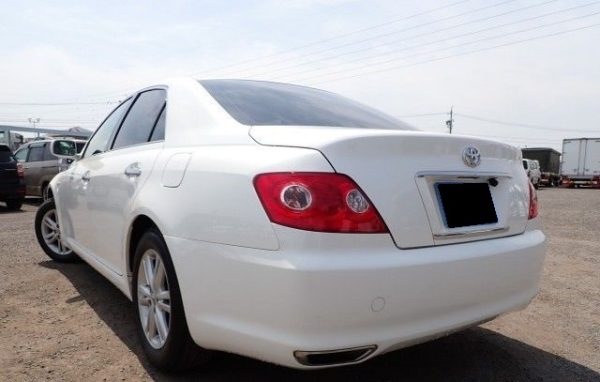 2005 TOYOTA MARK X - Image 3