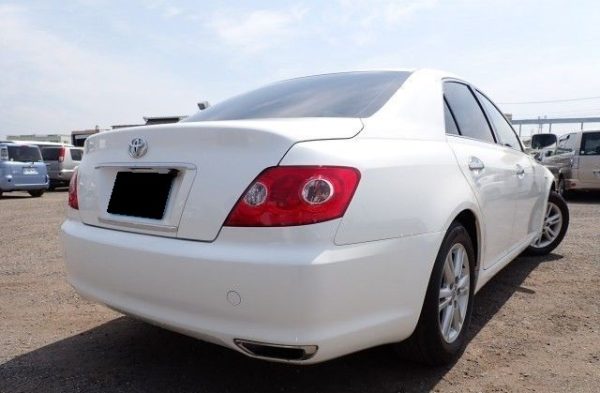 2005 TOYOTA MARK X - Image 4