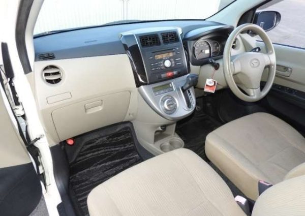 2009 DAIHATSU MIRA - Image 25