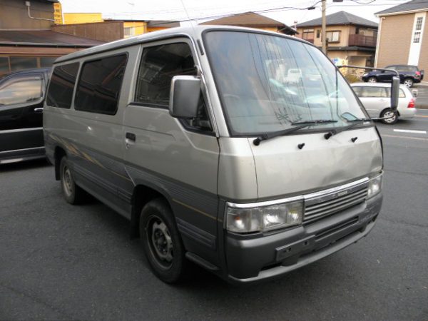 NISSAN CARAVAN 2000c - Image 2