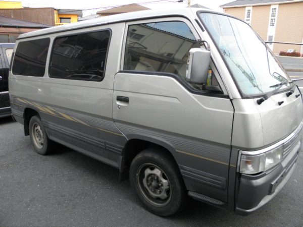 NISSAN CARAVAN 2000c - Image 5