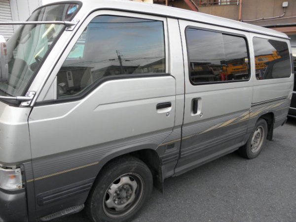 NISSAN CARAVAN 2000c - Image 8