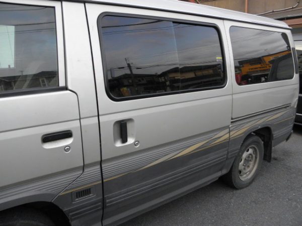 NISSAN CARAVAN 2000c - Image 7