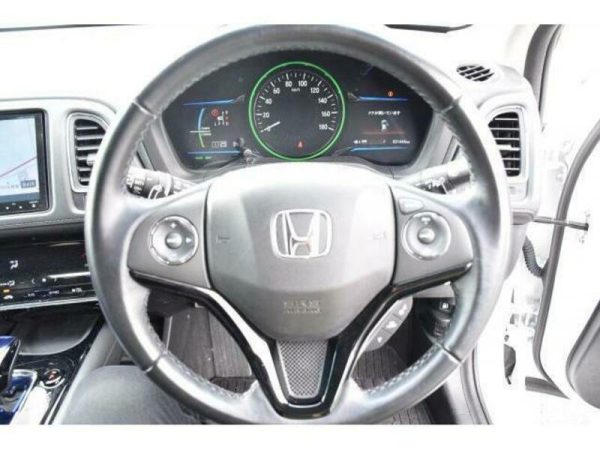 HONDA VEZEL RU3 HYBIRD Z - Image 4