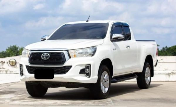 TOYOTA HILUX - Image 3