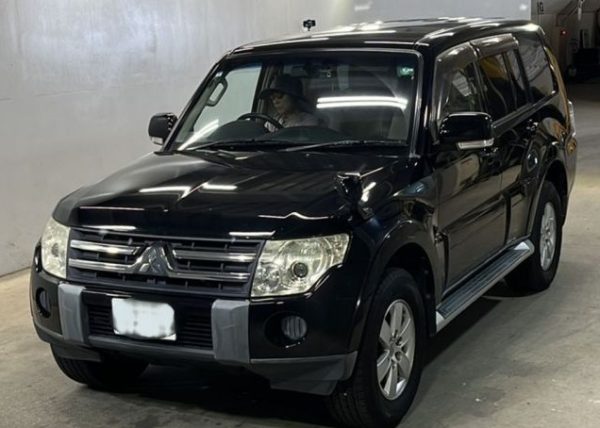 2007 MITSUBISHI PAJERO - Image 19