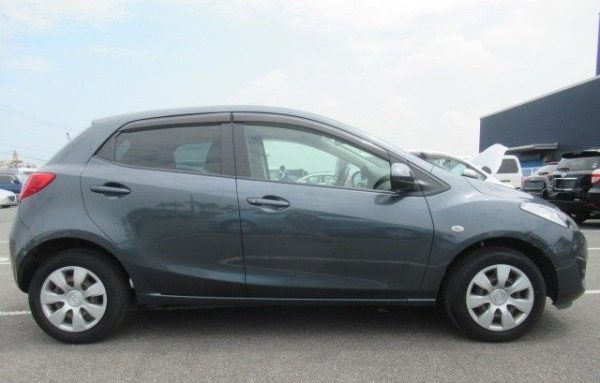 2012 MAZDA DEMIO - Image 4