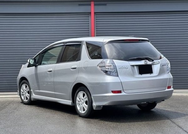 2011 HONDA FIT SHUTTLE - Image 6