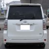 TOYOTA VOXY 2010 - Image 15