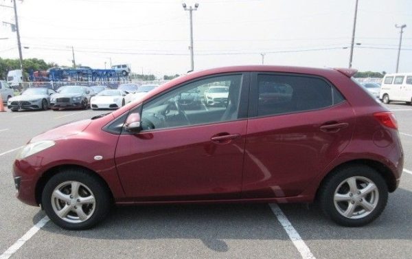 2011 MAZDA DEMIO - Image 3