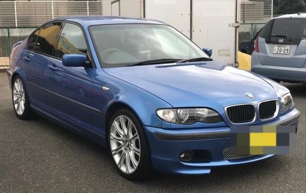 BMW 318i 2003 - Image 4