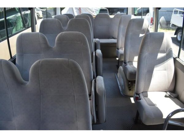 TOYOTA COASTER - Image 15