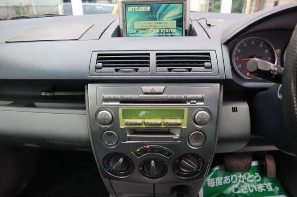 Mazda Demio Black 2004 - Image 18