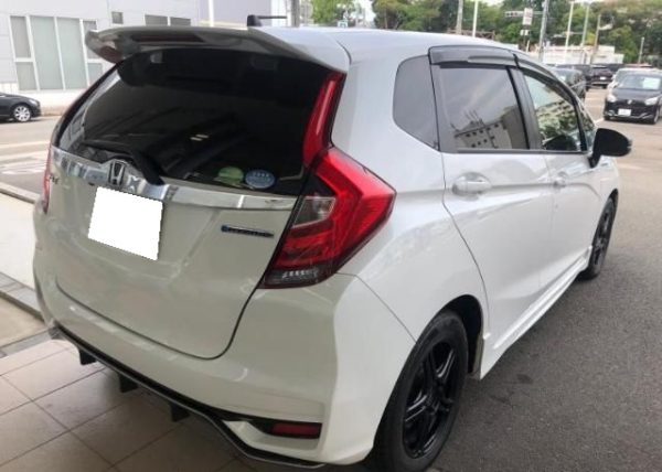 HONDA FIT HYBRID 2018 - Image 4