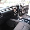 TOYOTA HILUX 2016 WHITE COLOR - Image 36