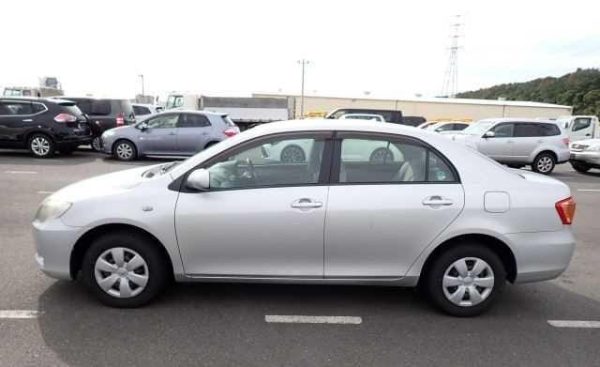 Toyota Corolla AXIO 2006  (Silver) - Image 2