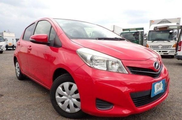 TOYOTA VITZ