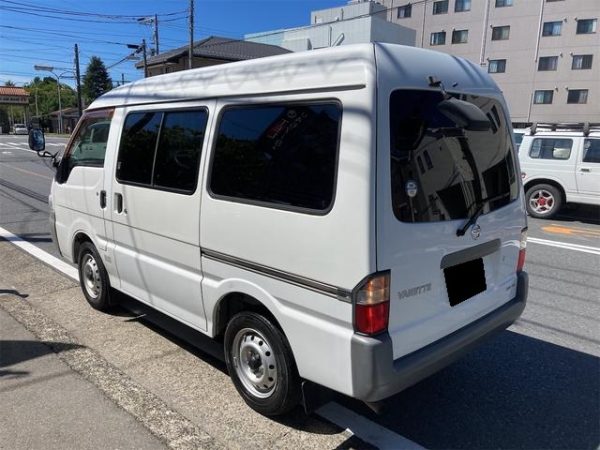 NISSAN VANETTE VAN DX - Image 5