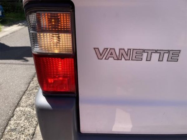 NISSAN VANETTE VAN DX - Image 6