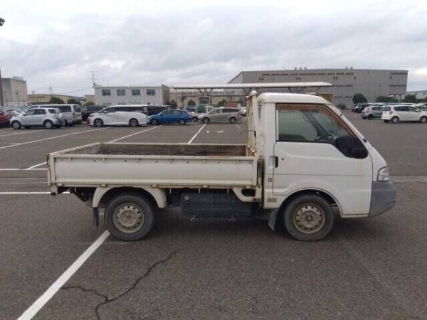 NISSAN 	VANETTE TRUCK - Image 6