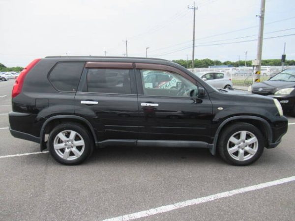 NISSAN X-TRAIL 2009 (BLACK COLOR) - Image 7