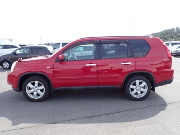 NISSAN X-TRAIL 2010 (RED COLOR) - Image 12