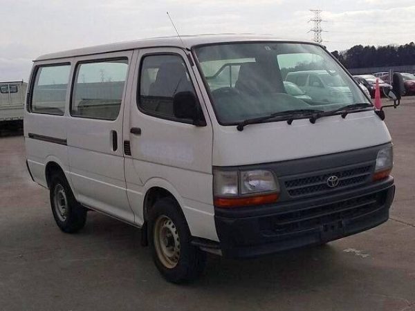 TOYOTA HIACE VAN 2001