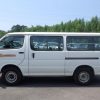 TOYOTA HIACE VAN 2003 - Image 9