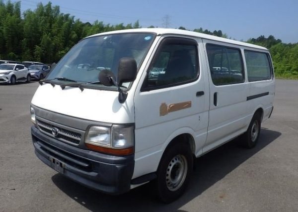 TOYOTA HIACE VAN 2003 - Image 10