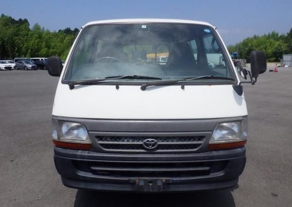 TOYOTA HIACE VAN 2003 - Image 17