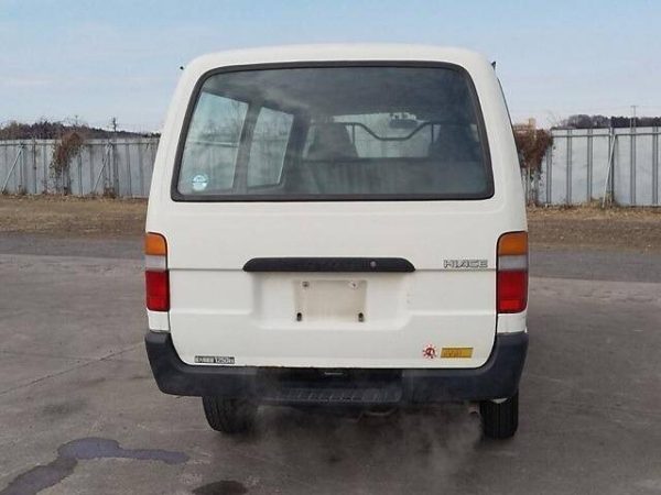 TOYOTA HIACE VAN 2001 - Image 10