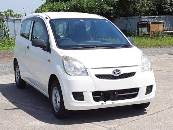 DAIHATSU MIRA 2015