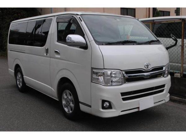 TOYOTA	HIACE VAN