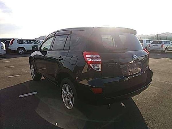 TOYOTA RAV4 - Image 4