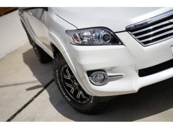 Toyota Vanguard 2010 (2WD) - Image 4