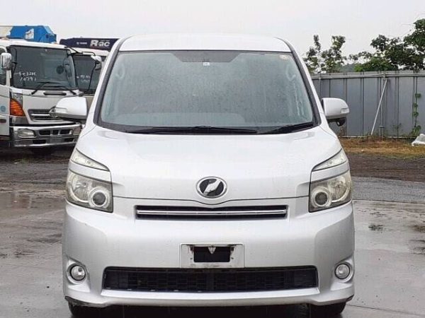 Toyota Voxy 2008 2WD