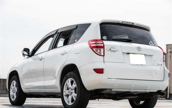 TOYOTA RAV 4 2010 - Image 6