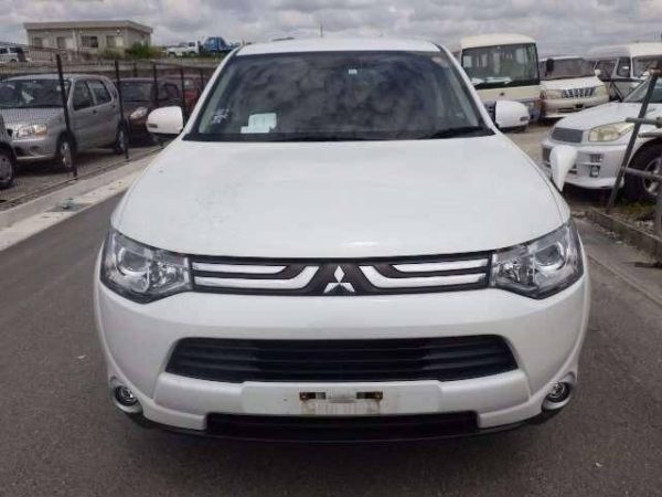 MITSUBISHI 	OUTLANDER - Image 3